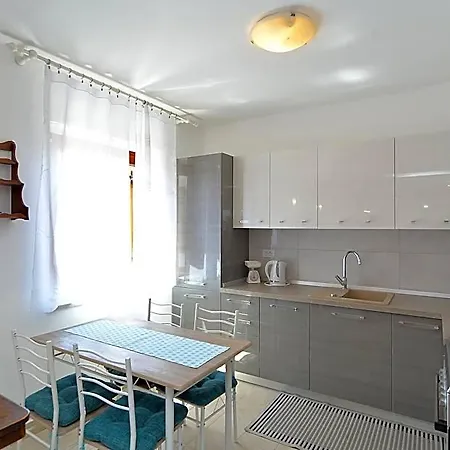 Hotel 408 Fažana
