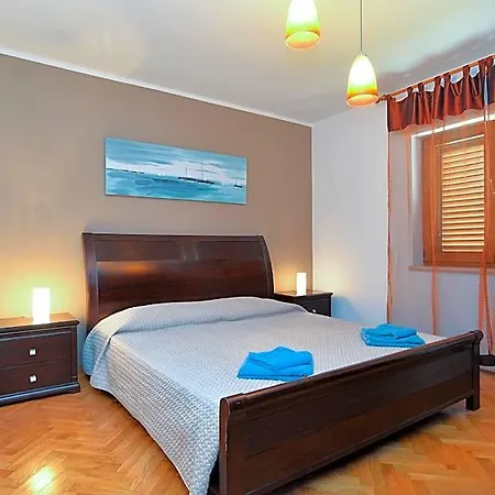 408 Hotel