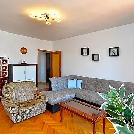408 Hotel 4*