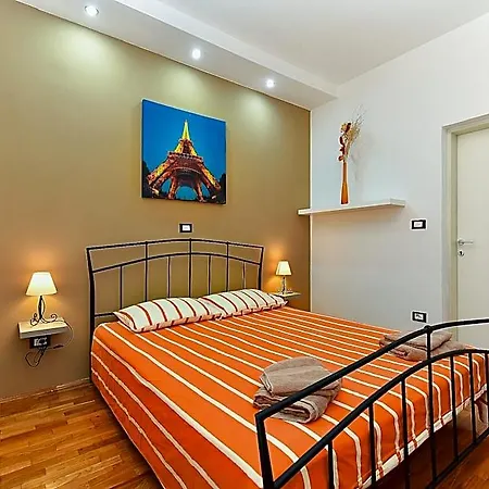 408 Hotel