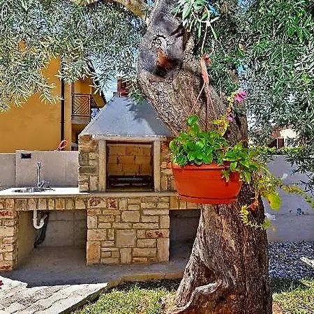 Hotel 408 Fažana